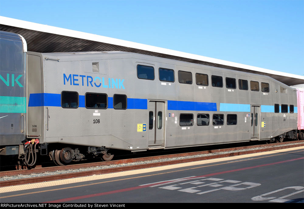 Metrolink coach SCAX #108 in latest paint scheme after rehab/repaint by Talgo